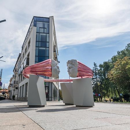 ビャウィストクRint - Centrum Kilinskiego Streetアパートメント エクステリア 写真